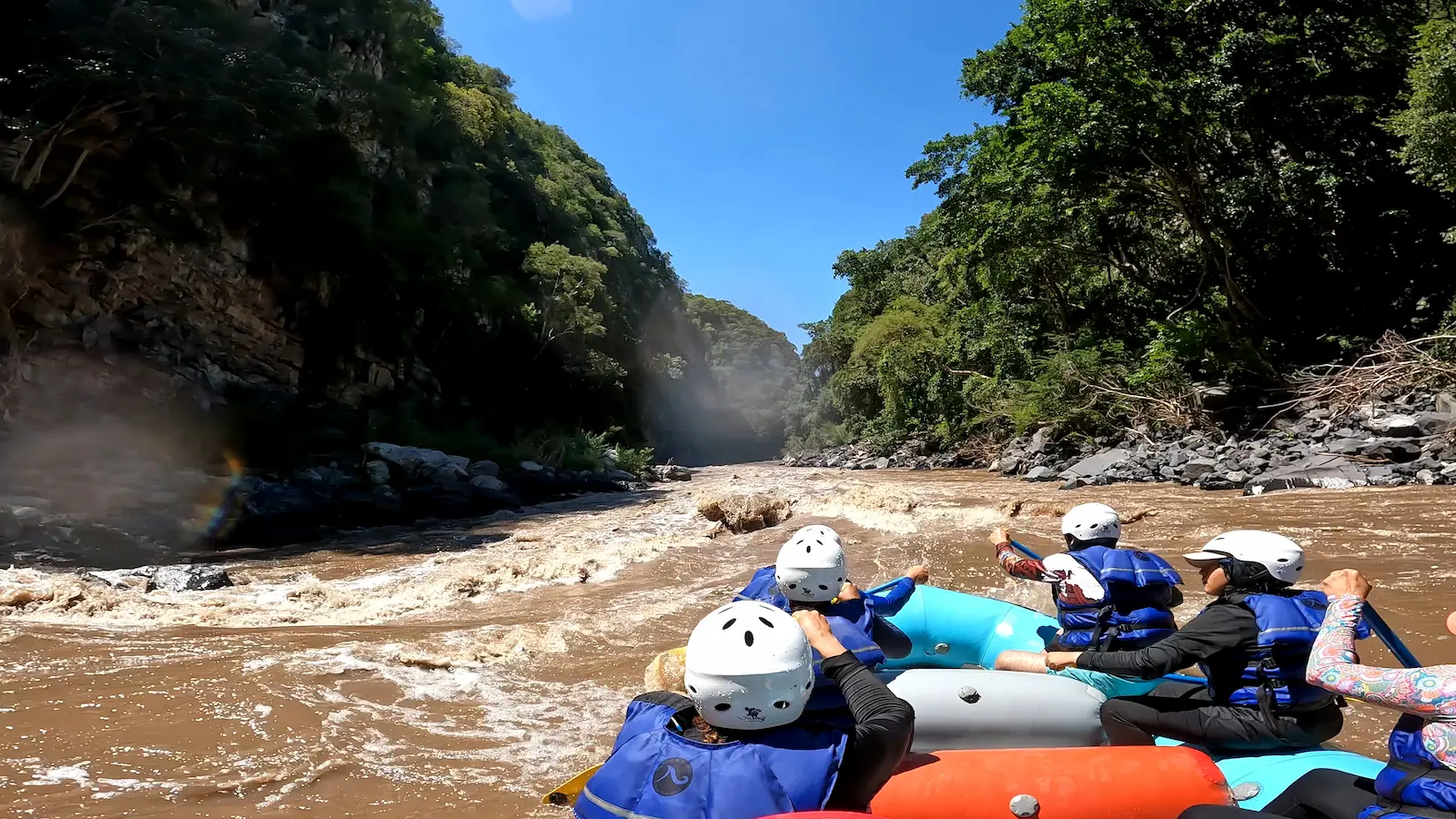 Rafting en el primer cañón del río Amacuzac